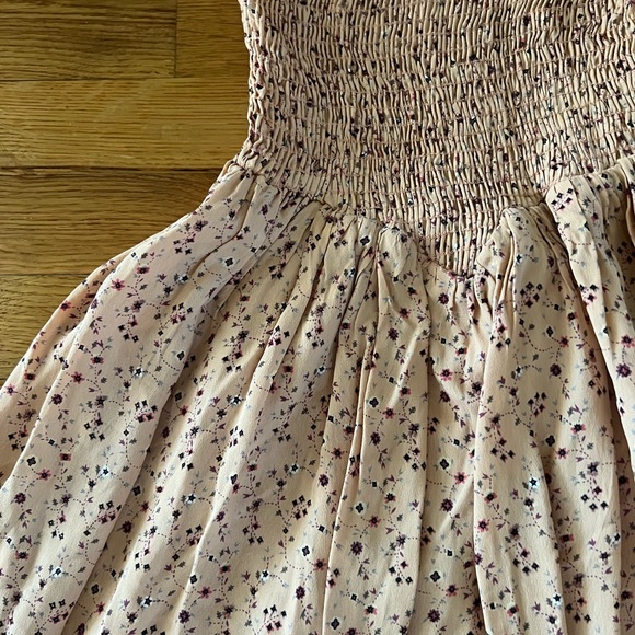 PLANET BLUE DANCE TILL DAWN SMOCKED ROMPER × PEACH MINI FLORAL - Picture 3 of 8